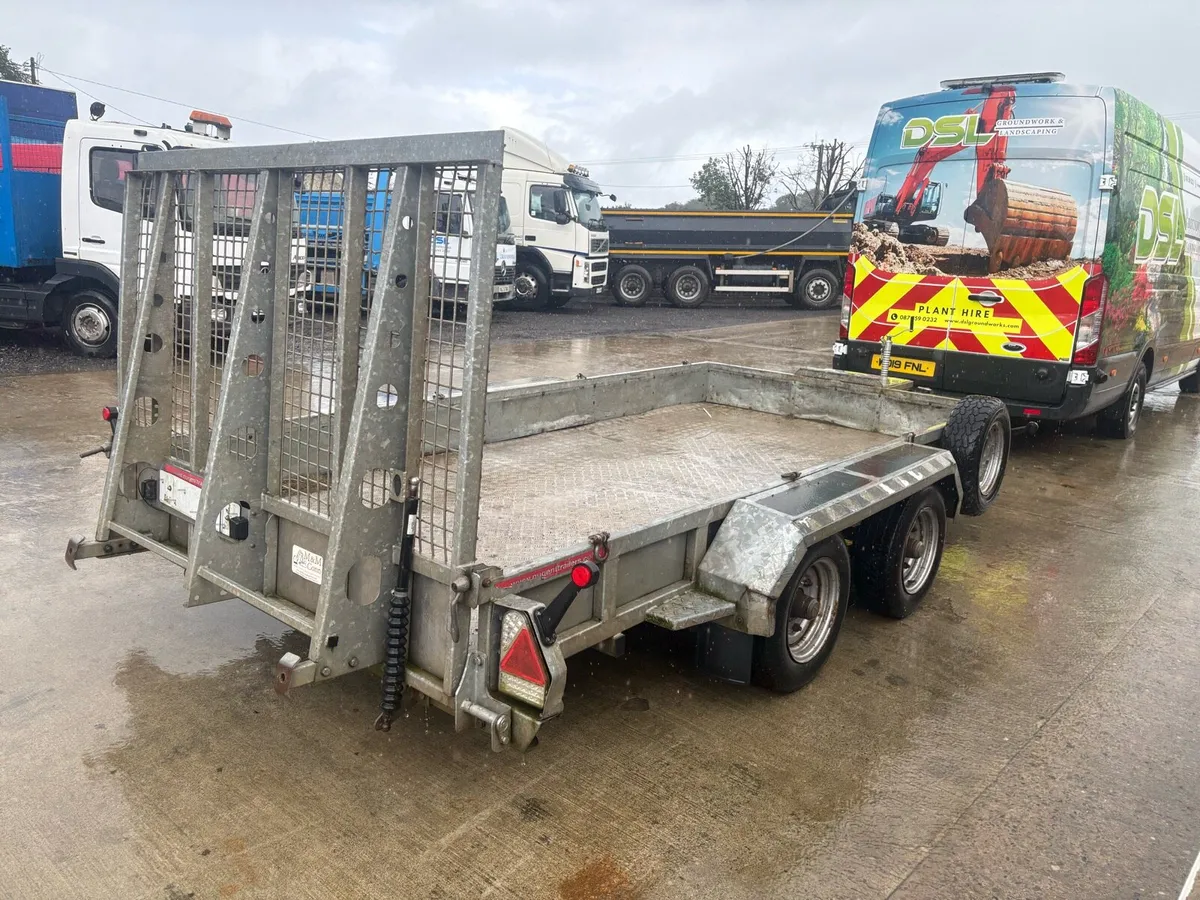 Nugent plant trailer - Image 1