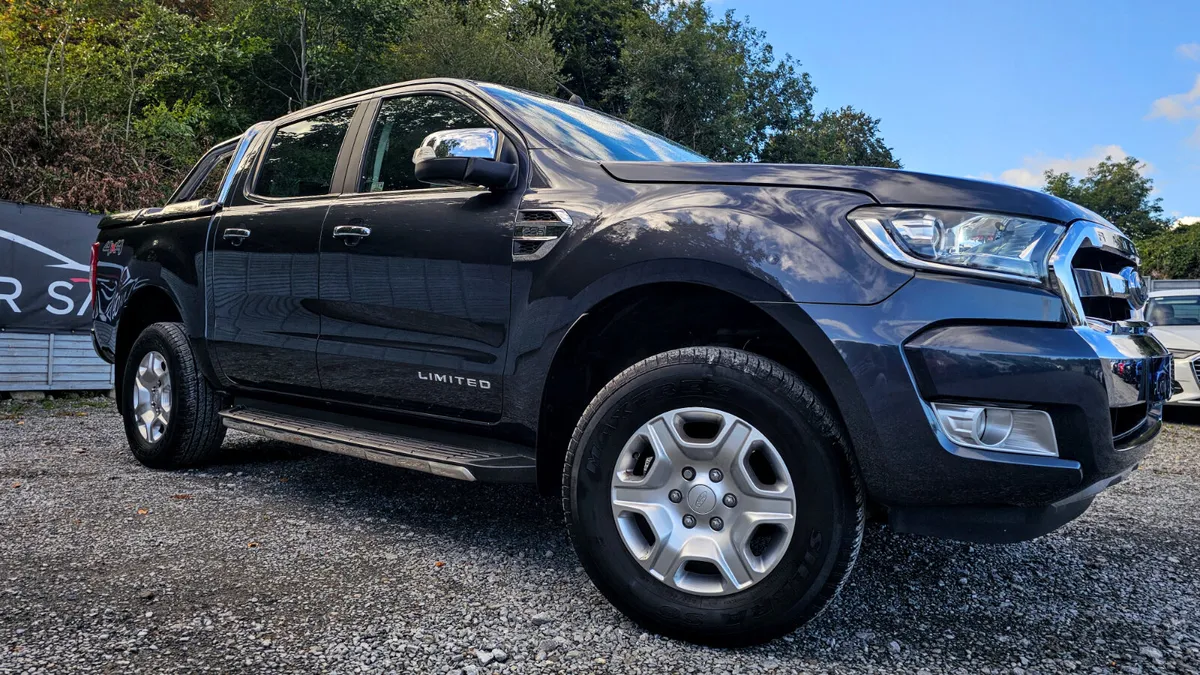 🔥 2017 Ford Ranger 2.2D 4x4 / No Vat / Limited Ed - Image 3