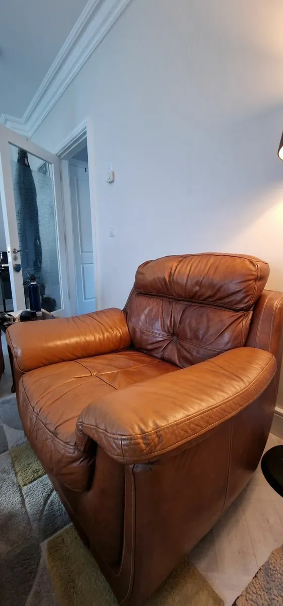 Couch - Image 1