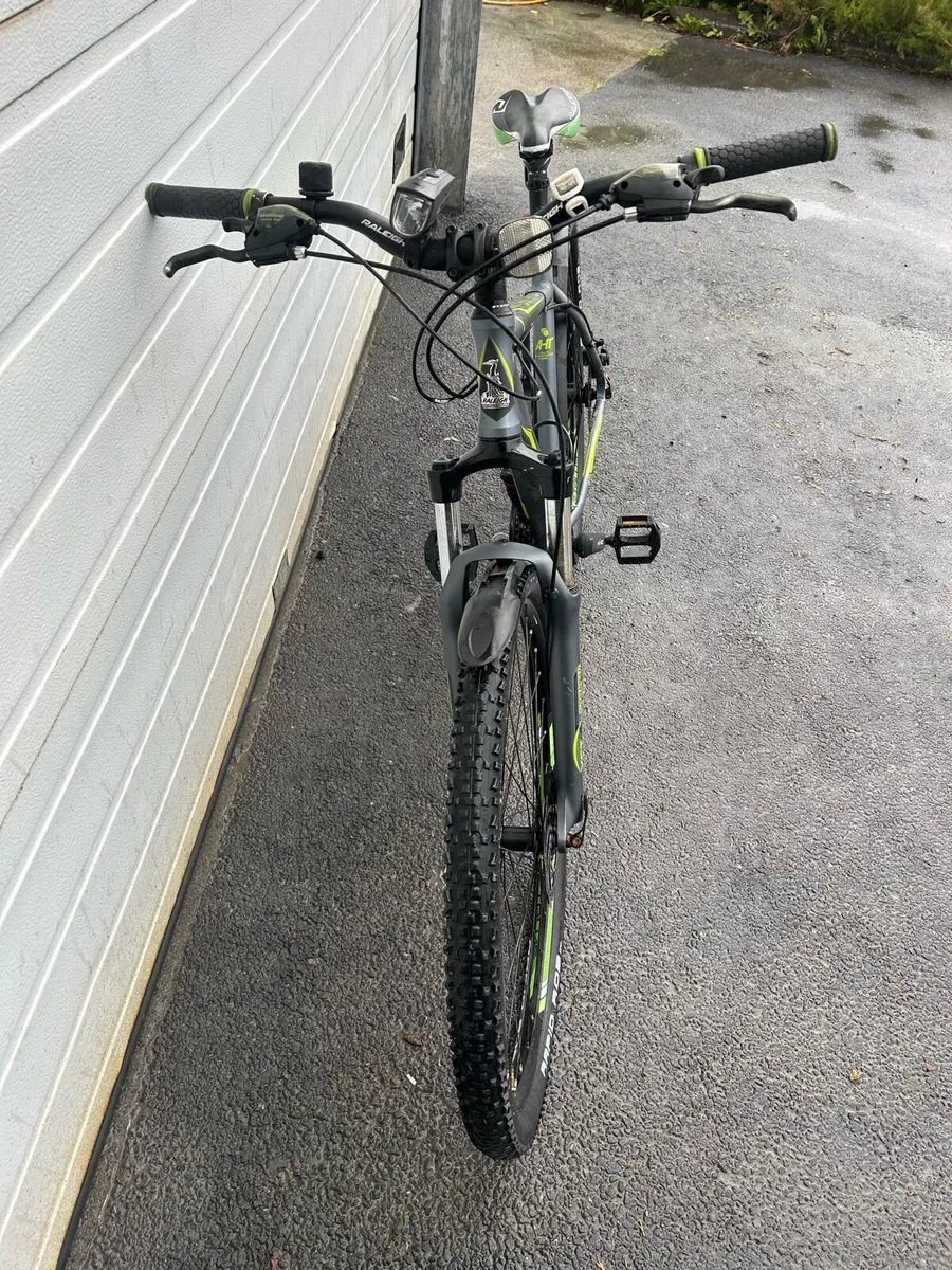 Men’s Raleigh bike 29” wheel - Image 2