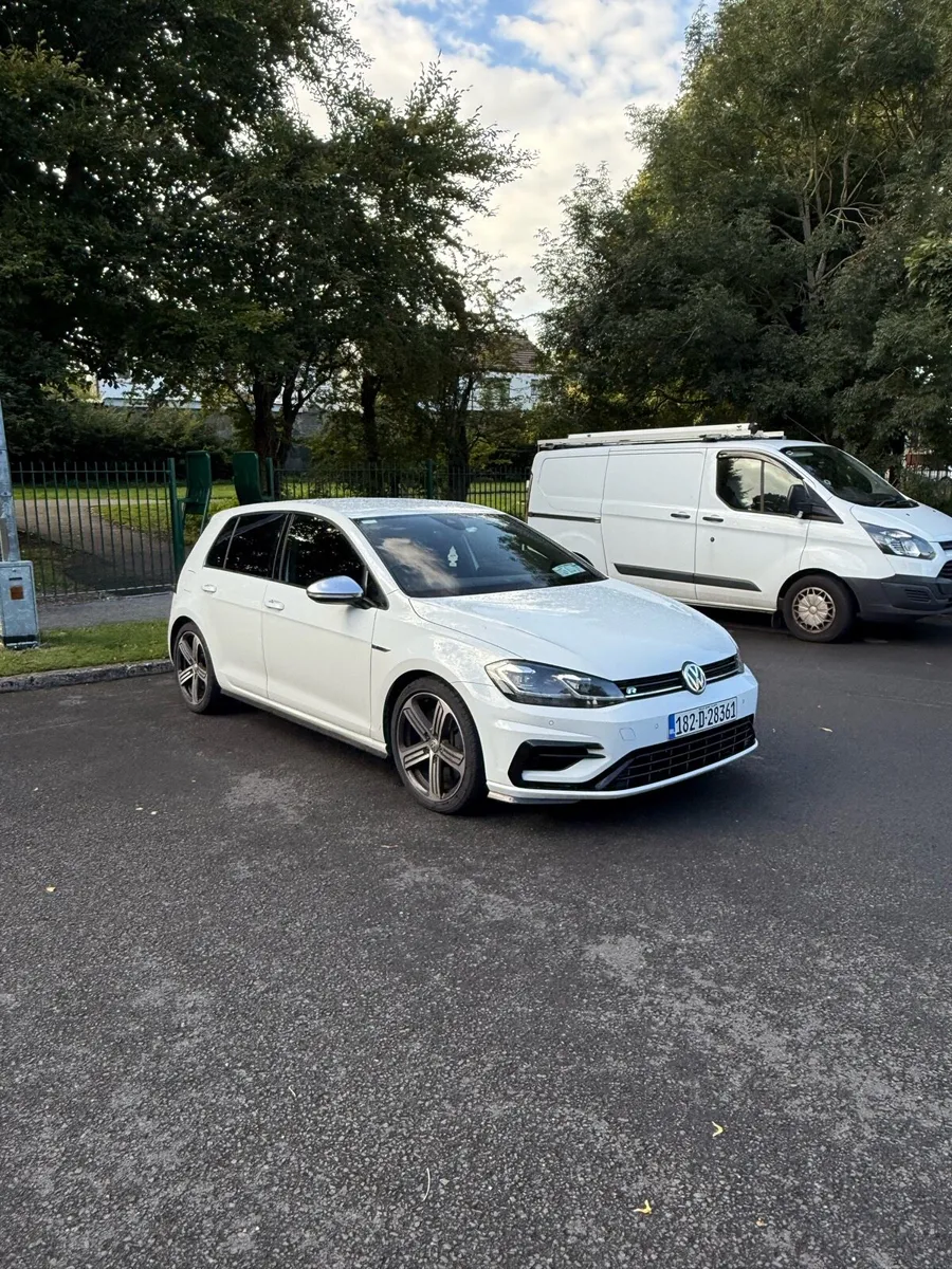 Volkswagen Golf R - 182 - 5DR - DSG - Image 1