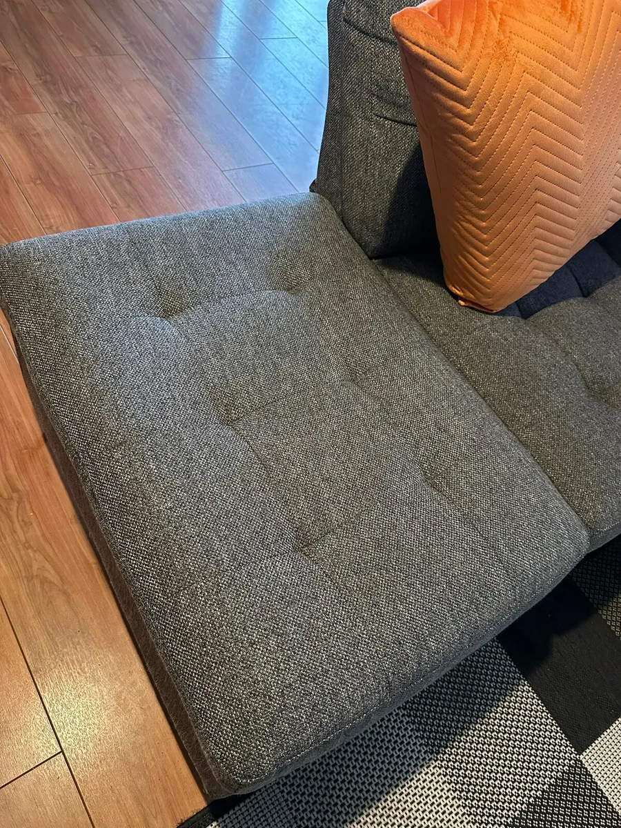 L shaped sofa - Image 3