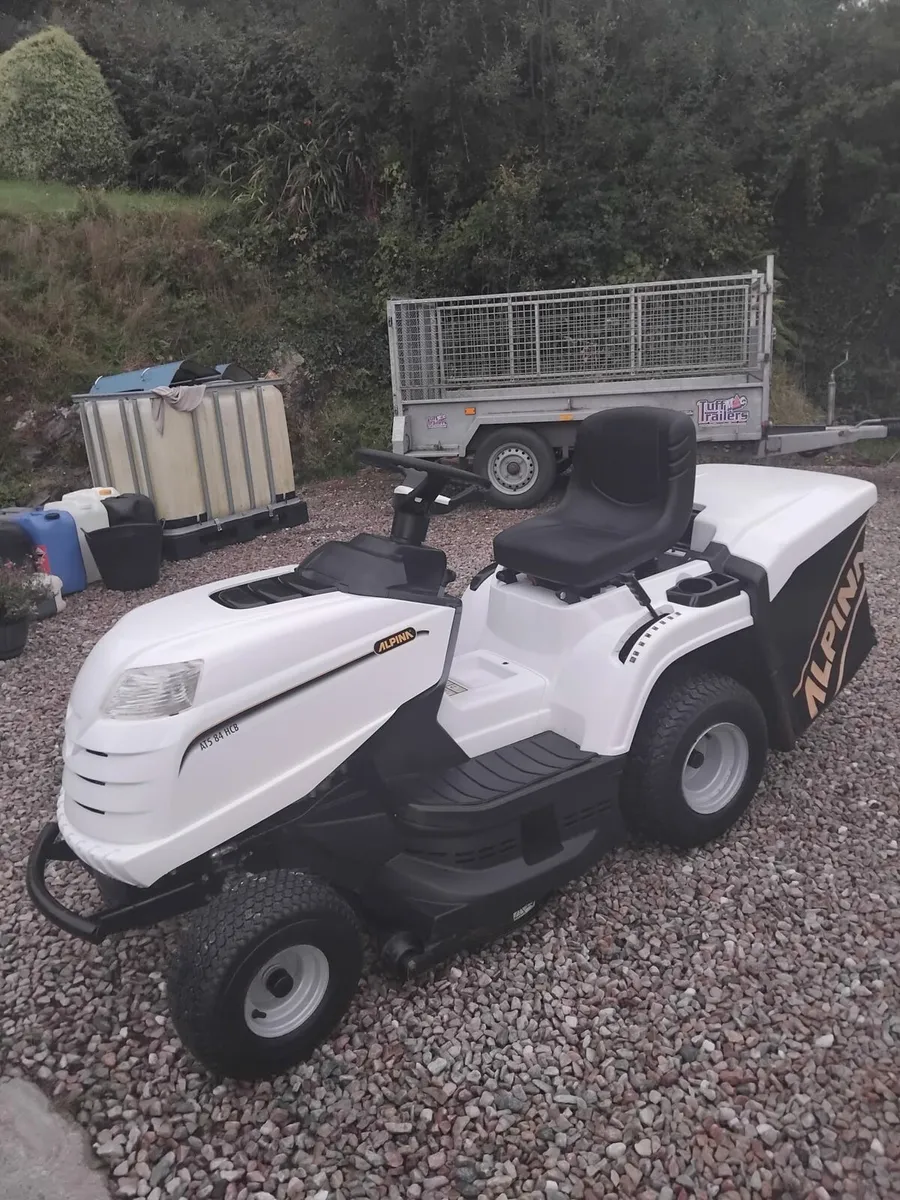 Alpina Lawnmover - Image 1