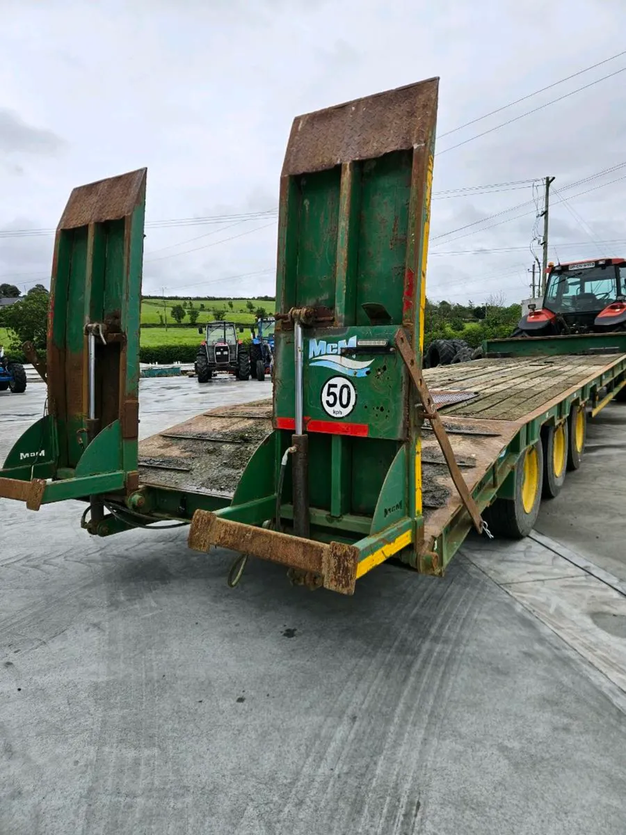 MCM Low loader 30ft air breaks - Image 4
