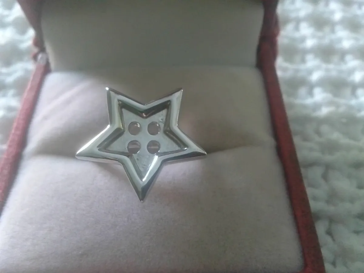 STERLING SILVER DESIGNER STAR RING N NEW - Image 3