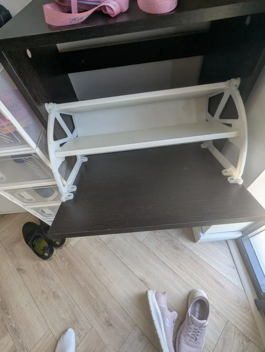 Shoe cabinets - Image 2