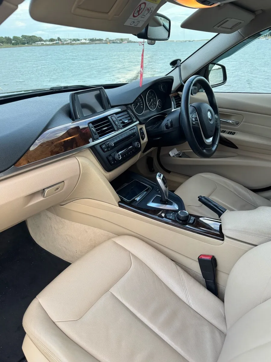 BMW 3-Series 2014 - Image 4