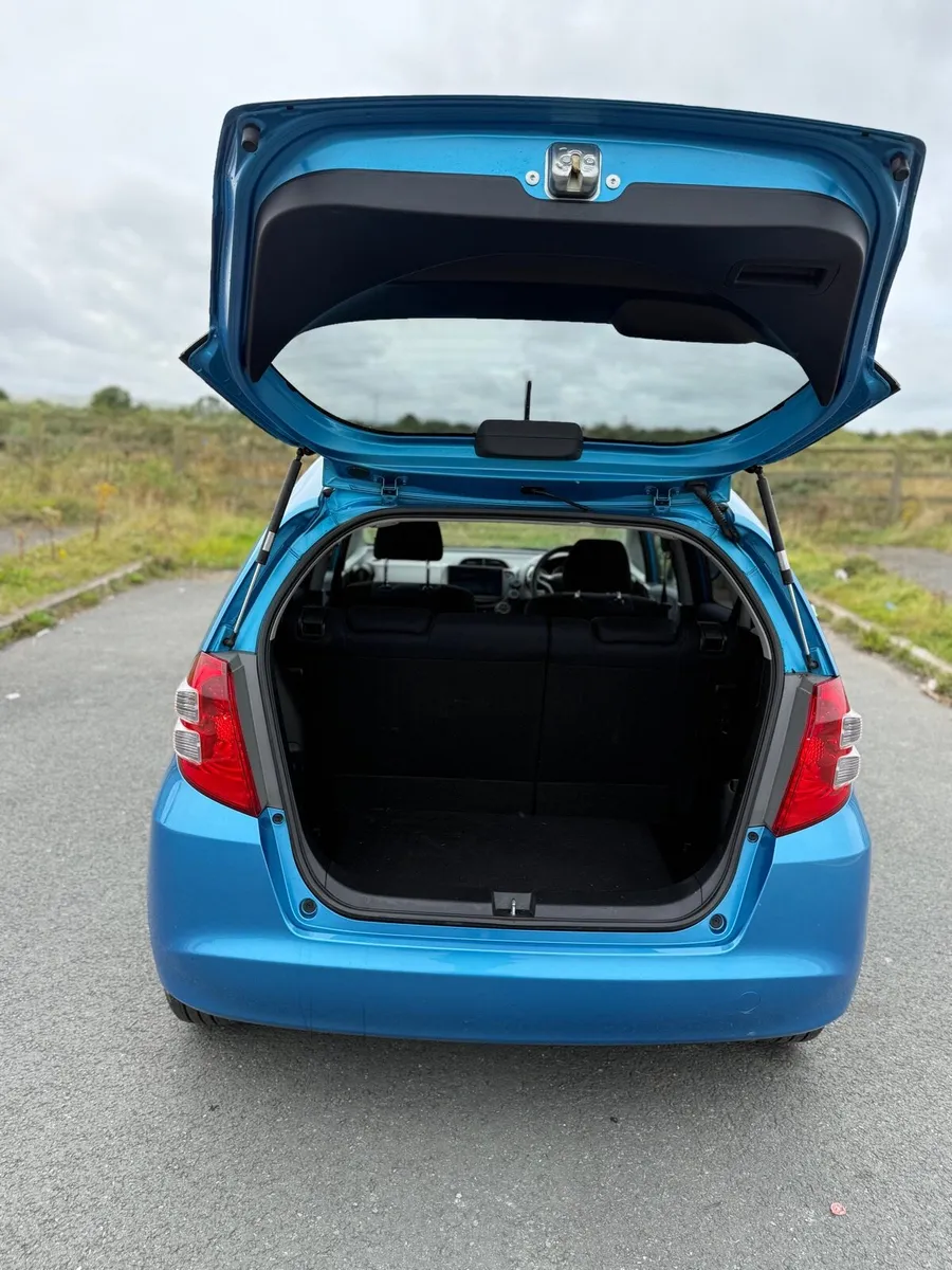 2010 Honda Fit Jazz Automatic 1.3 New NCT - Image 2