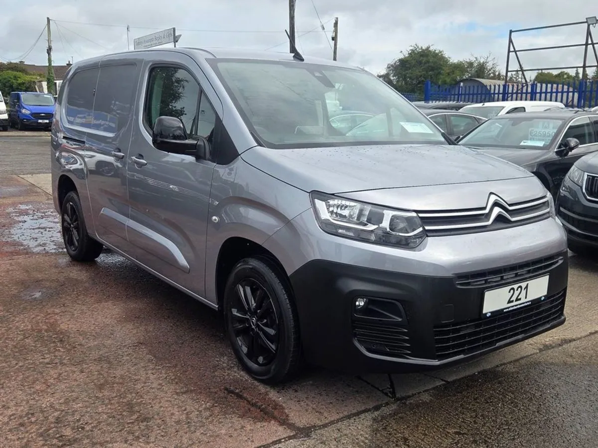 Citroen Berlingo 950 Driver PRO XL Bluehdi - Image 2