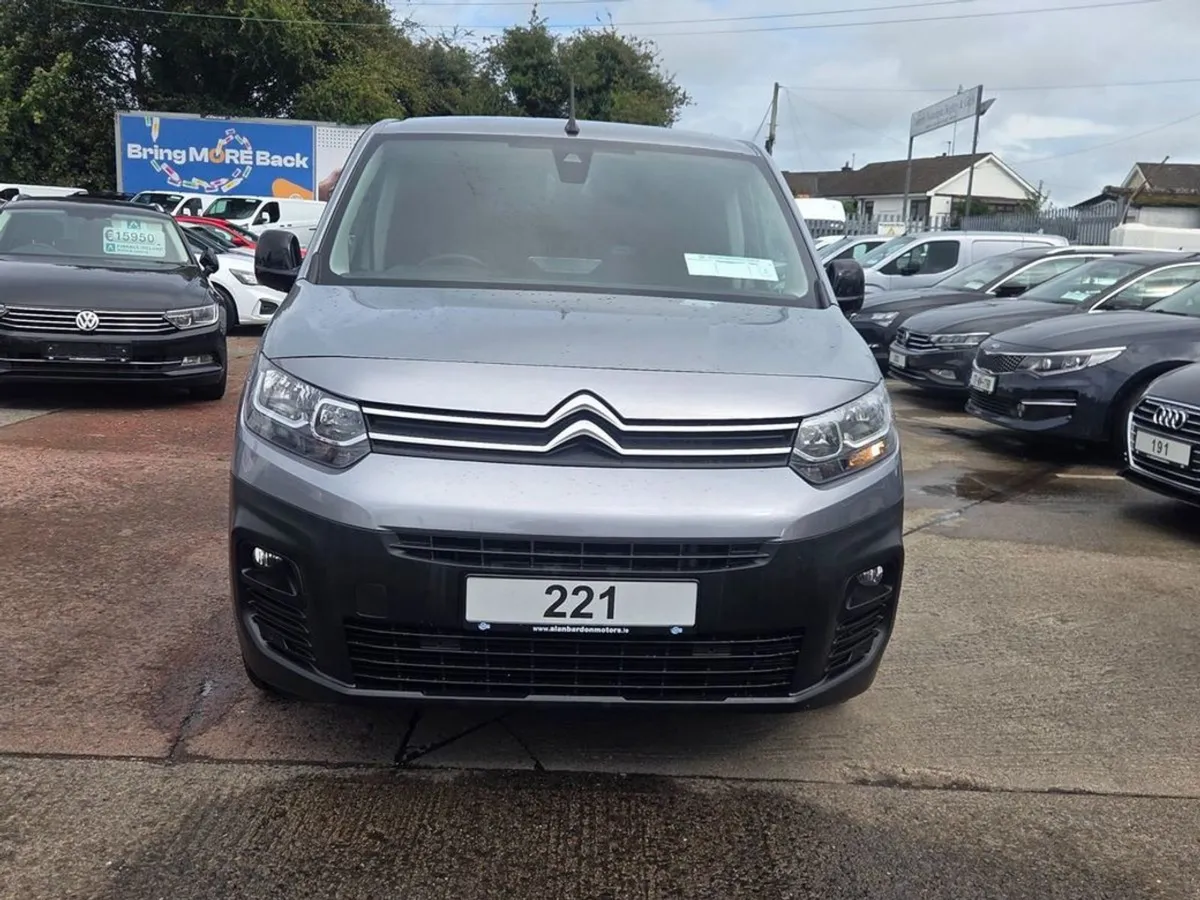 Citroen Berlingo 950 Driver PRO XL Bluehdi - Image 3