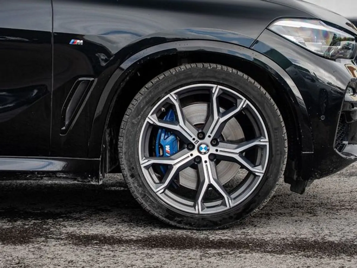 BMW X5 Xdrive45e M Sport - Image 2