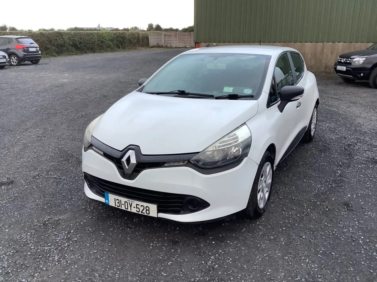 2013 Renault Clio 1.2 petrol..new nct - Image 1