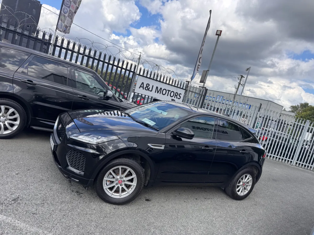 18 Jaguar E-Pace Diesel Automatic Glass Roof - Image 2