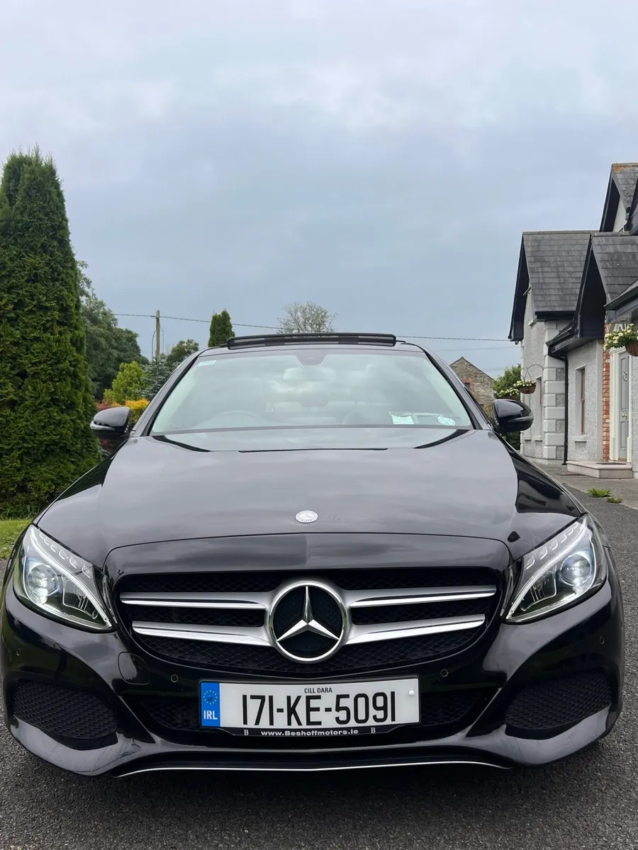 Car - Image 1