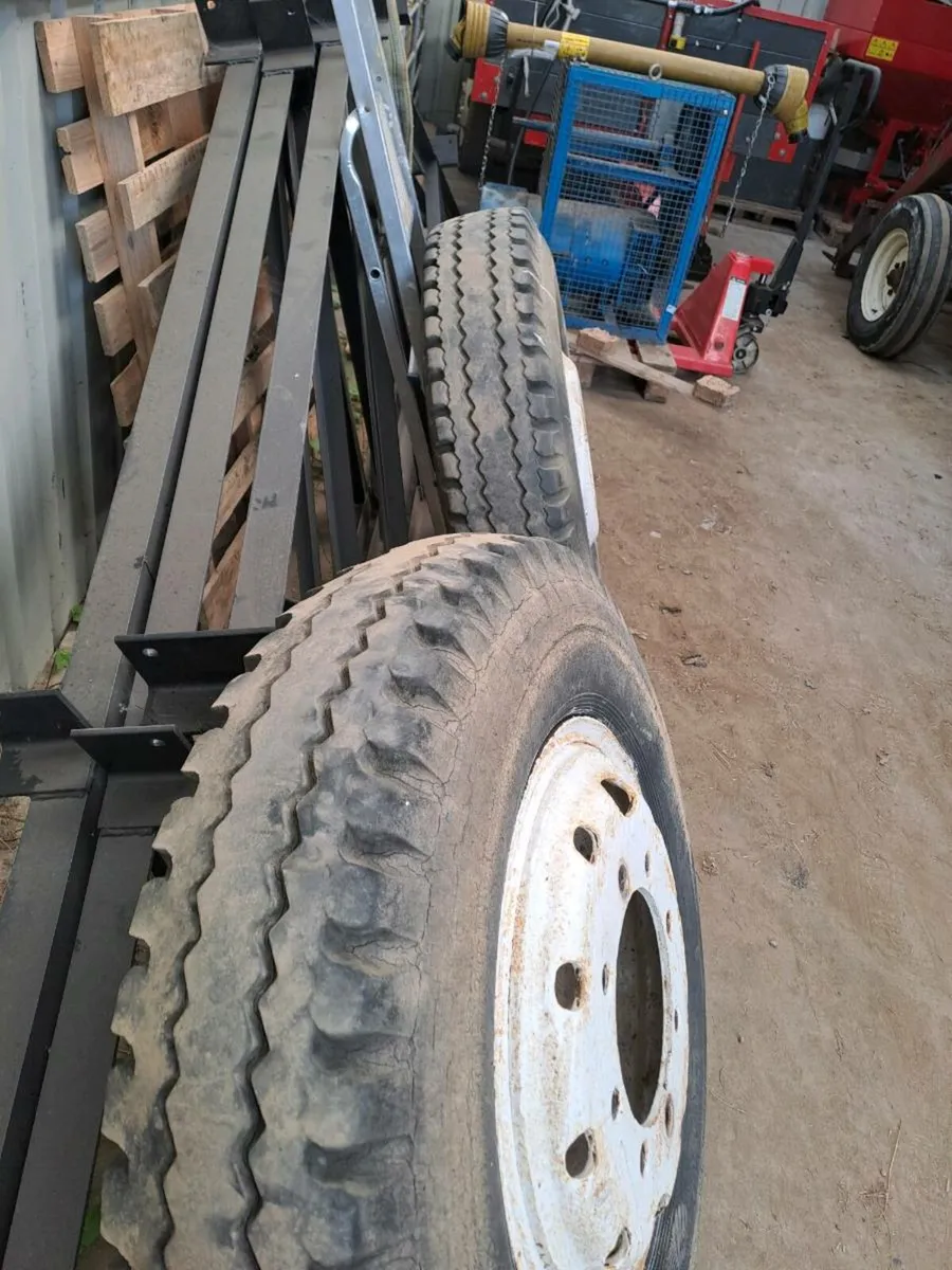Grain trailer dual wheels - Image 2