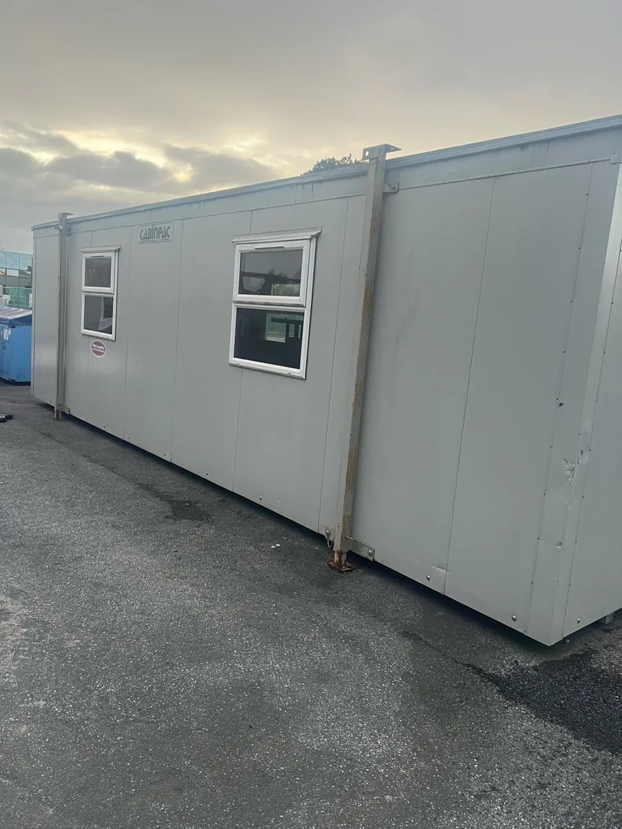 Prefab container 30x10 2018 immaculate - Image 1