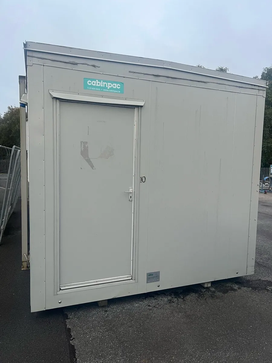 Prefab container 30x10 2018 immaculate - Image 3