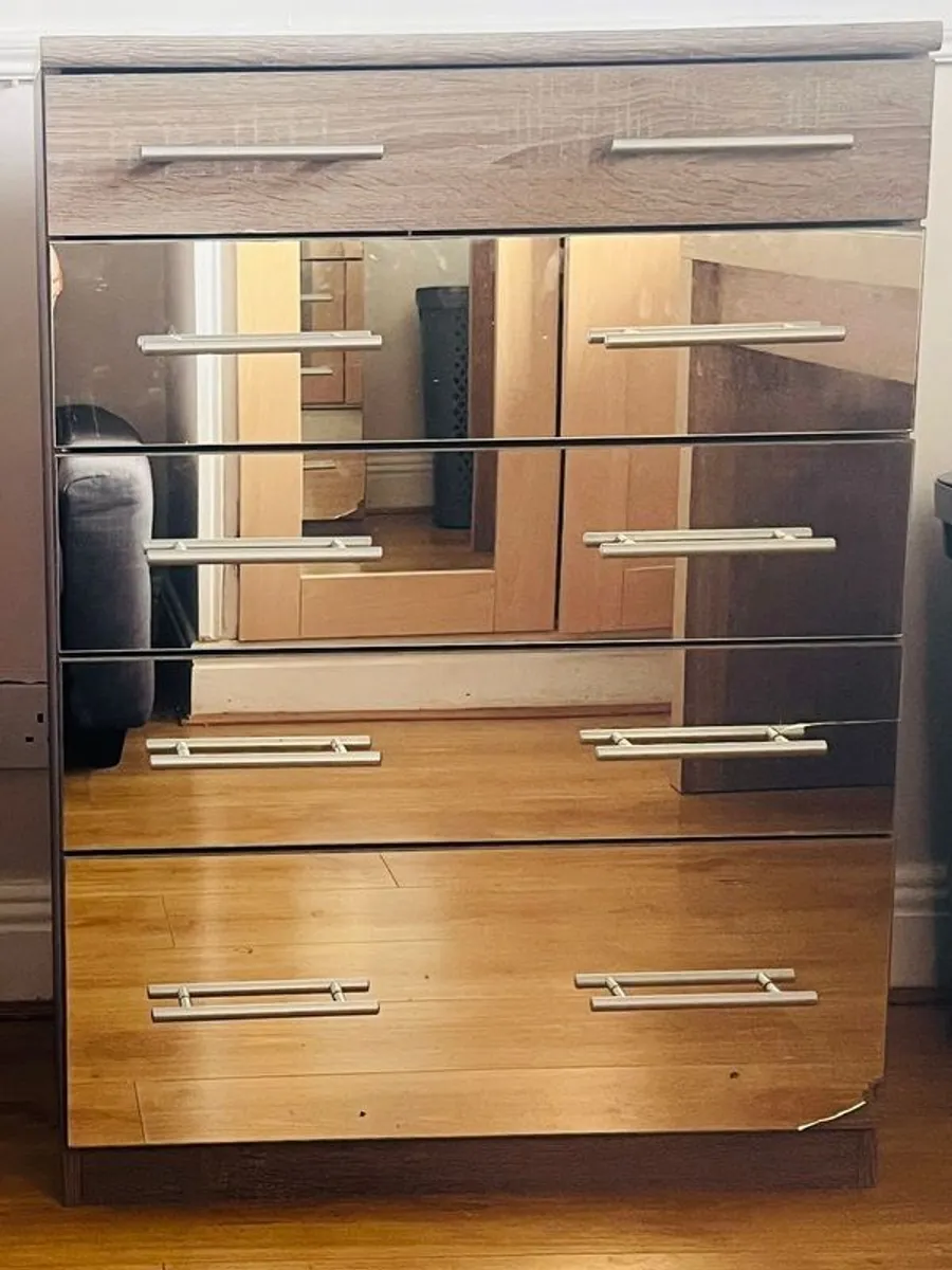 chest of drawers - Image 2