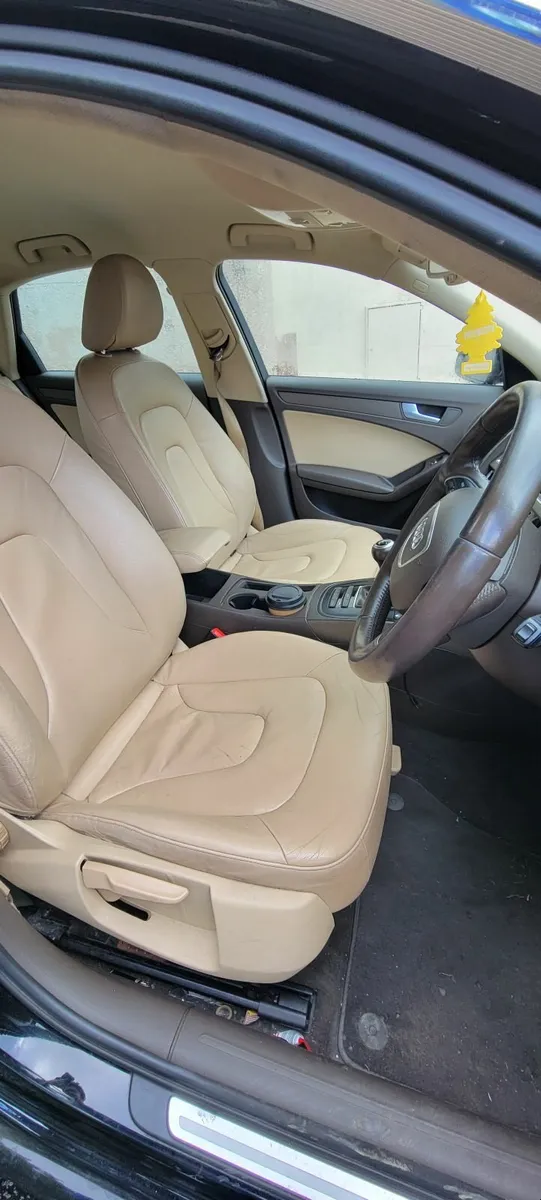 Audi A4 2013 - Image 1