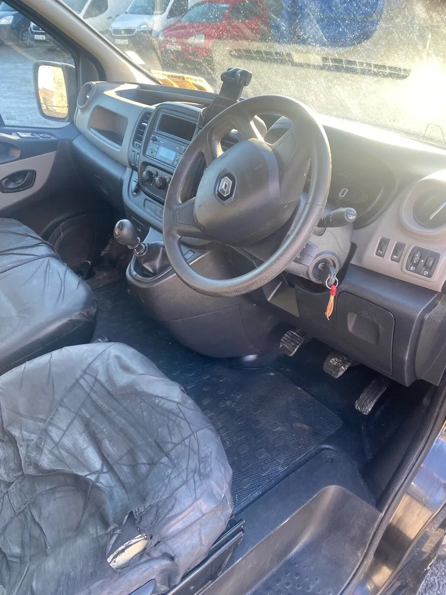 Renault trafic - Image 2