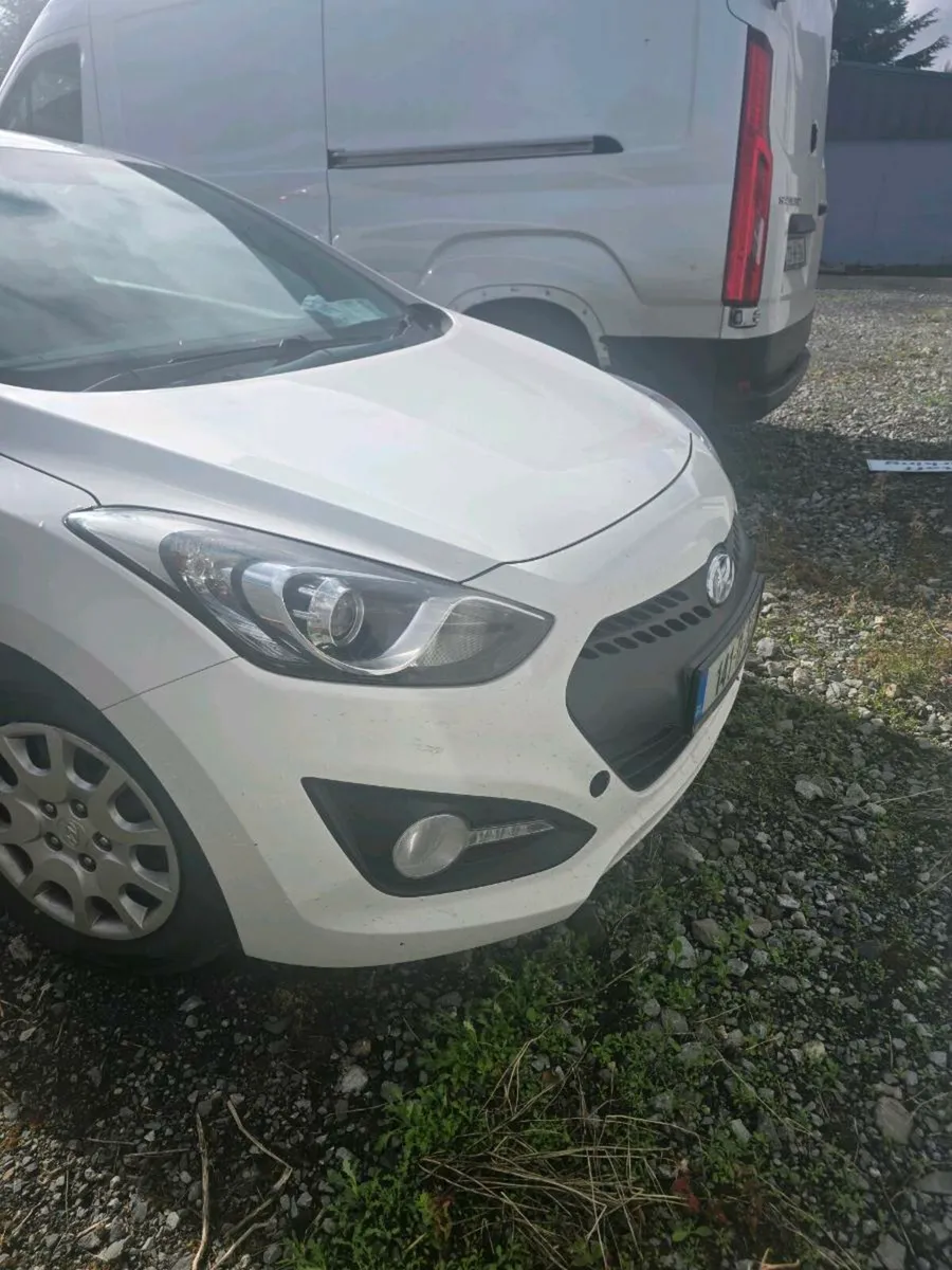 Hyundai i30 Van new doe taxed 141 - Image 3