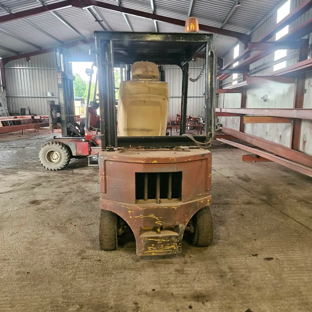Forklift - Image 3