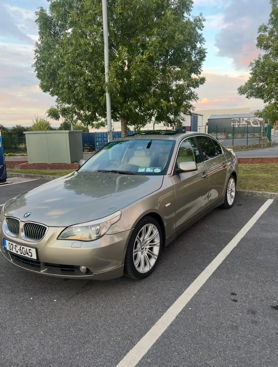 BMW 520d sunroof model - Image 2