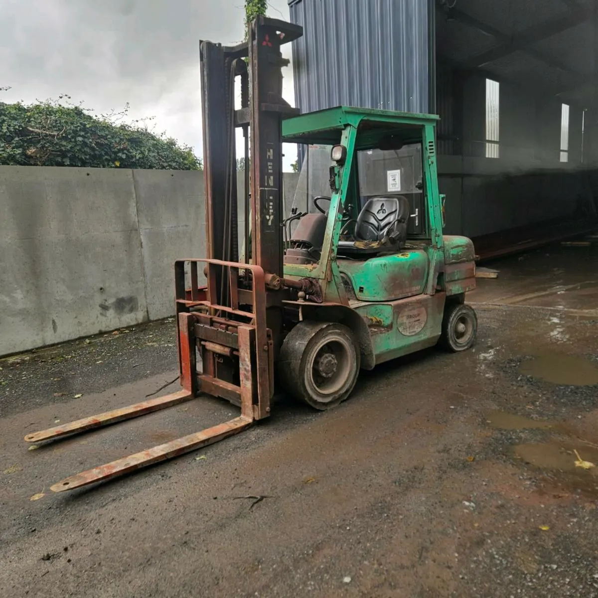 Forklift - Image 1