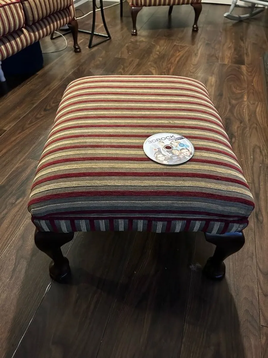 Queen Anne 3 Piece Suite and Footstool - Image 4