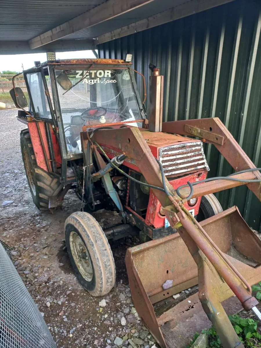 Zetor Crystal 8011 Tractor - Image 1