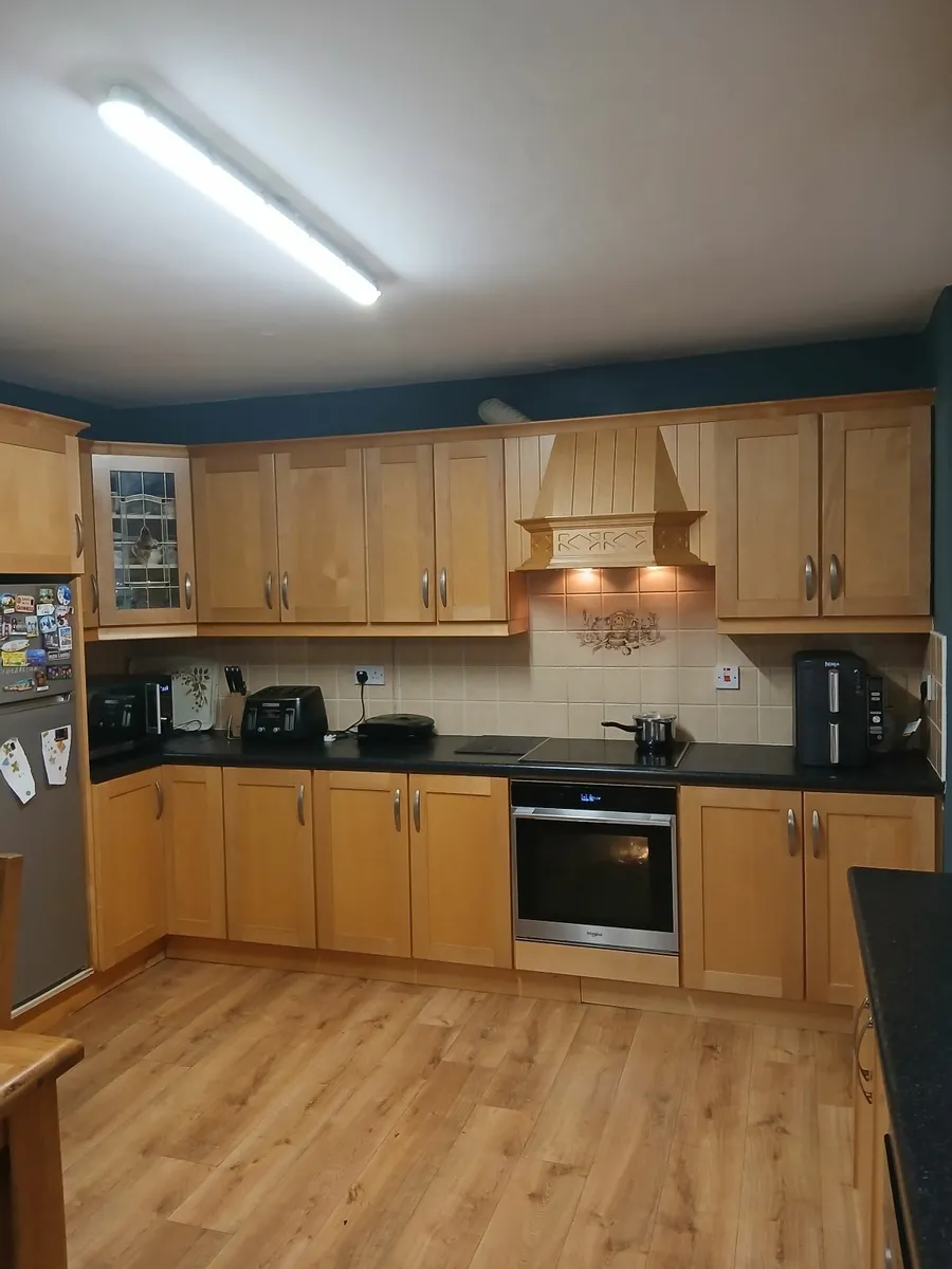 Kitchen Units - Image 4