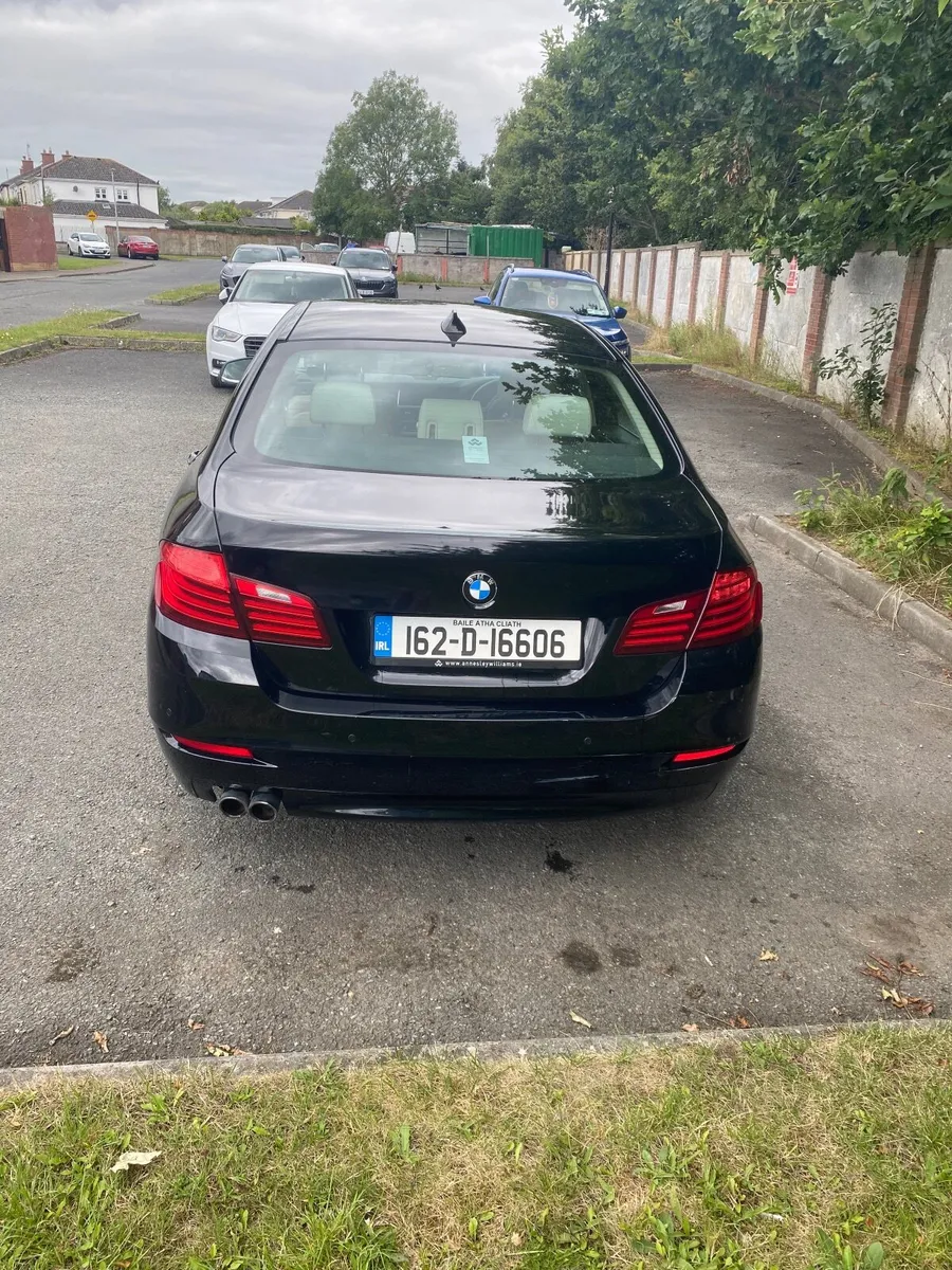 BMW 5-Series 2016 - Image 2