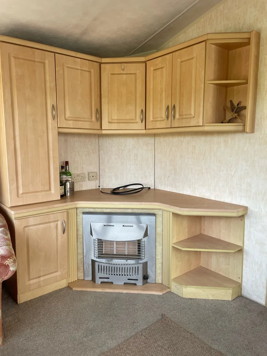 Mobile Home - Image 4