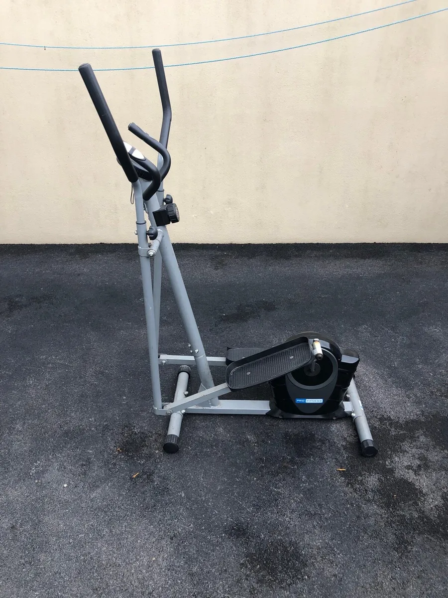 Cross trainer - Image 2
