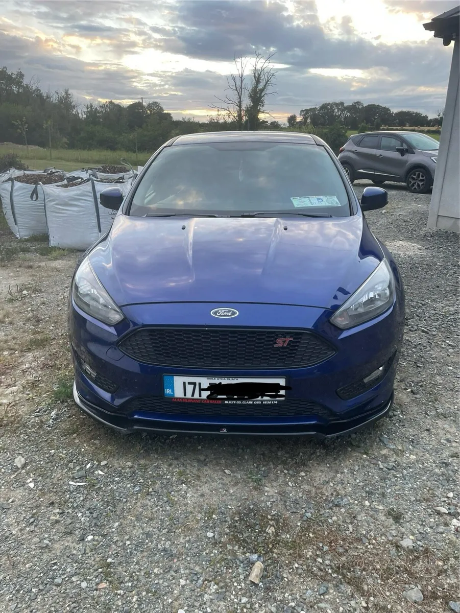 Car - Image 2