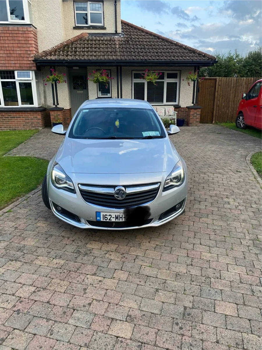 Vauxhall insignia - Image 1