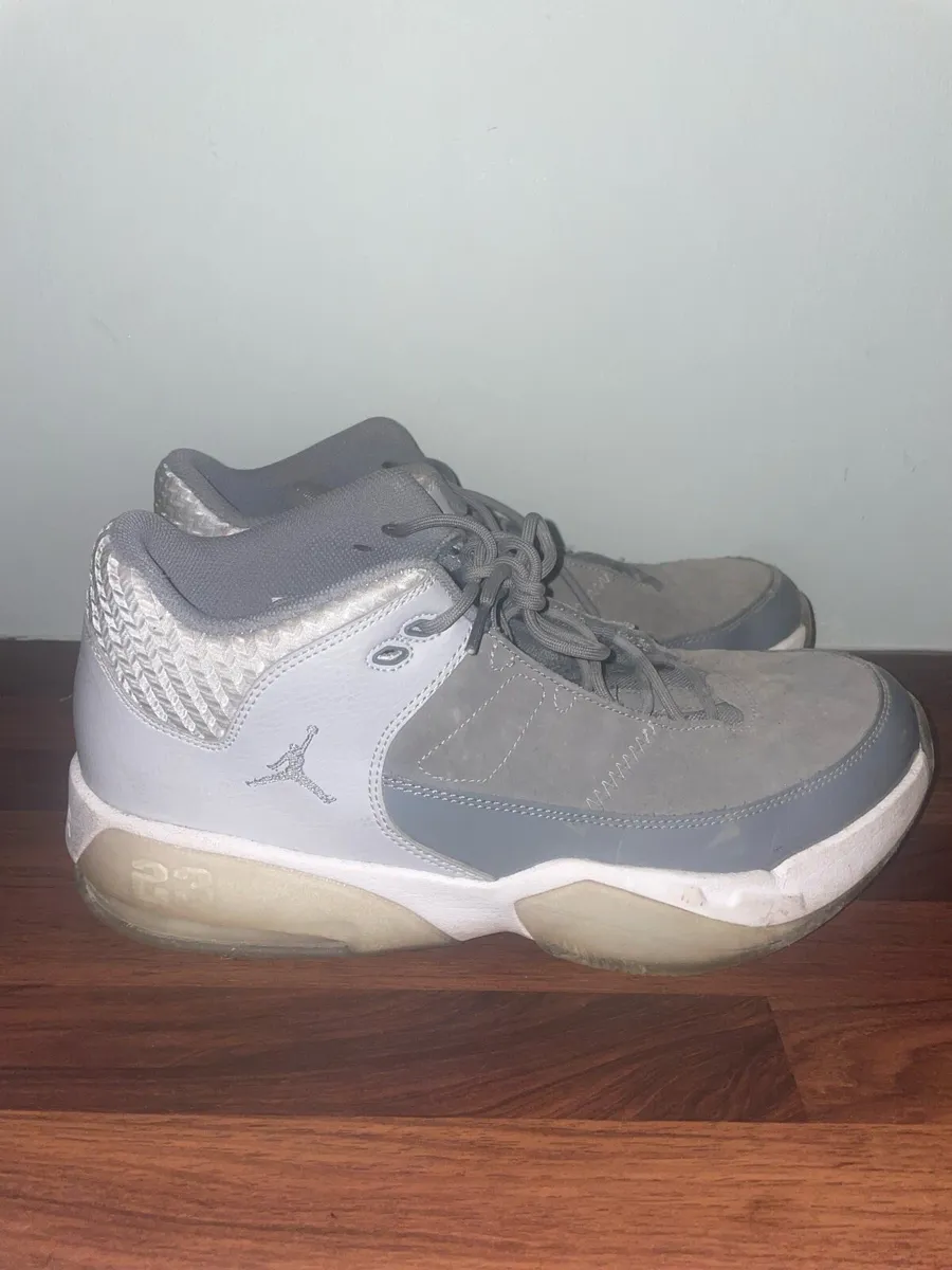 Jordan shoes - Image 1