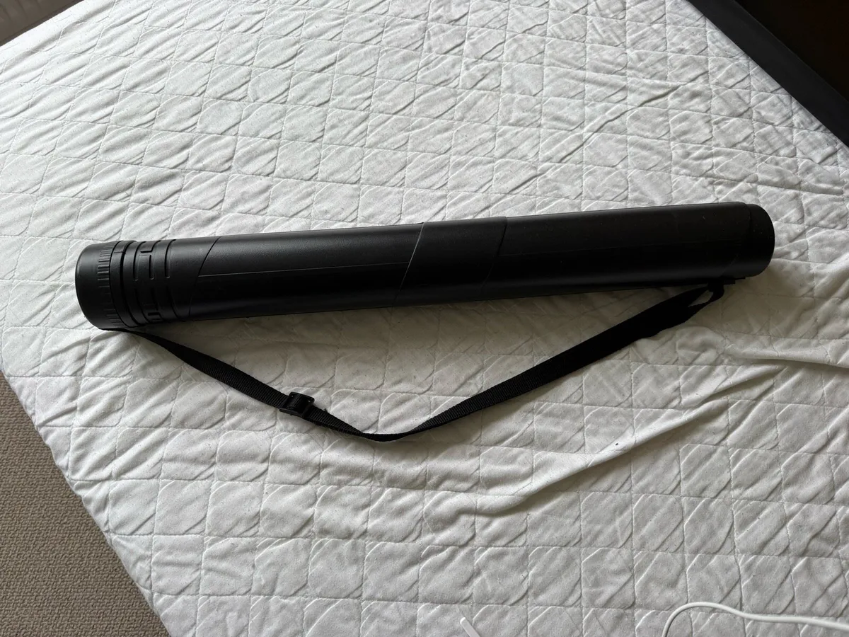 Expandable art/poster tube hard plastic