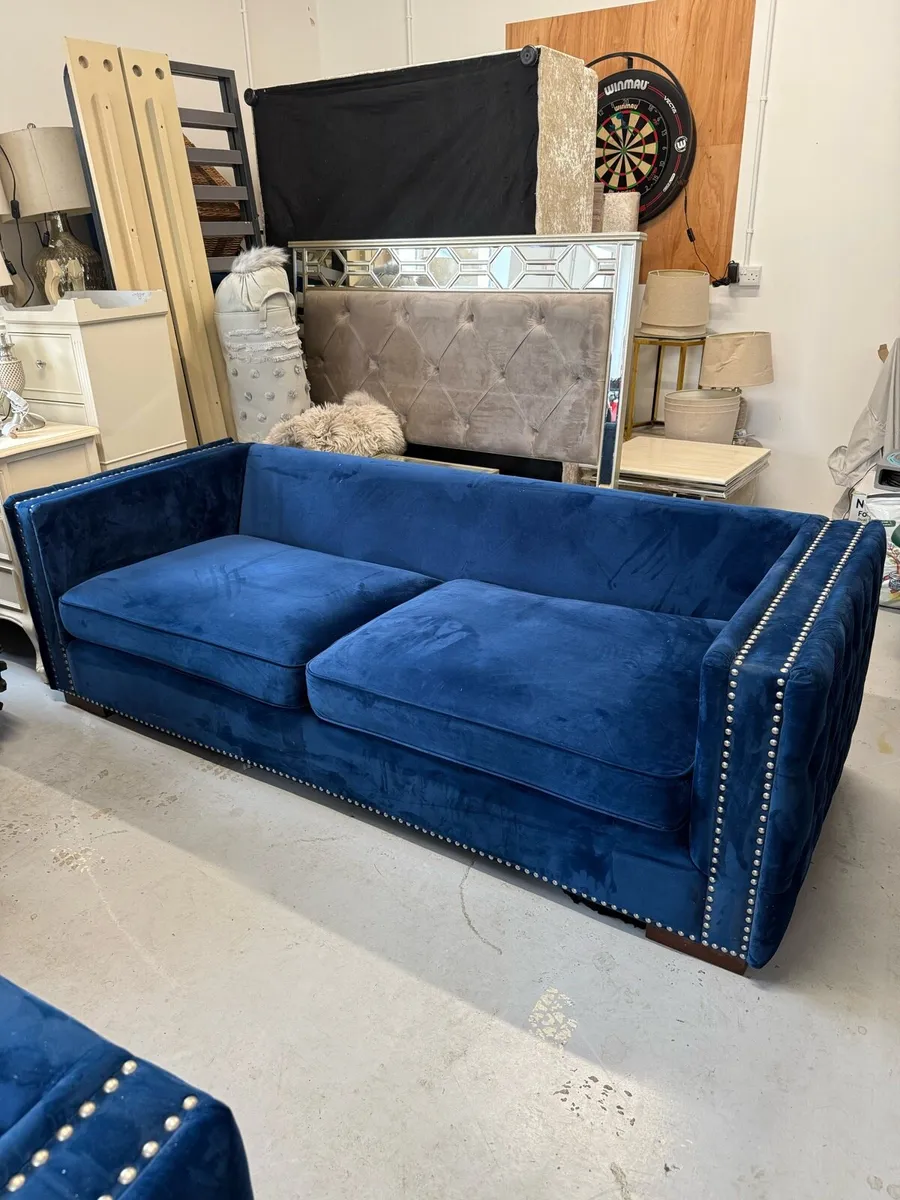 Sofas and armchair set - Image 1