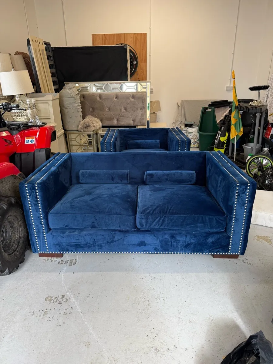 Sofas and armchair set - Image 2