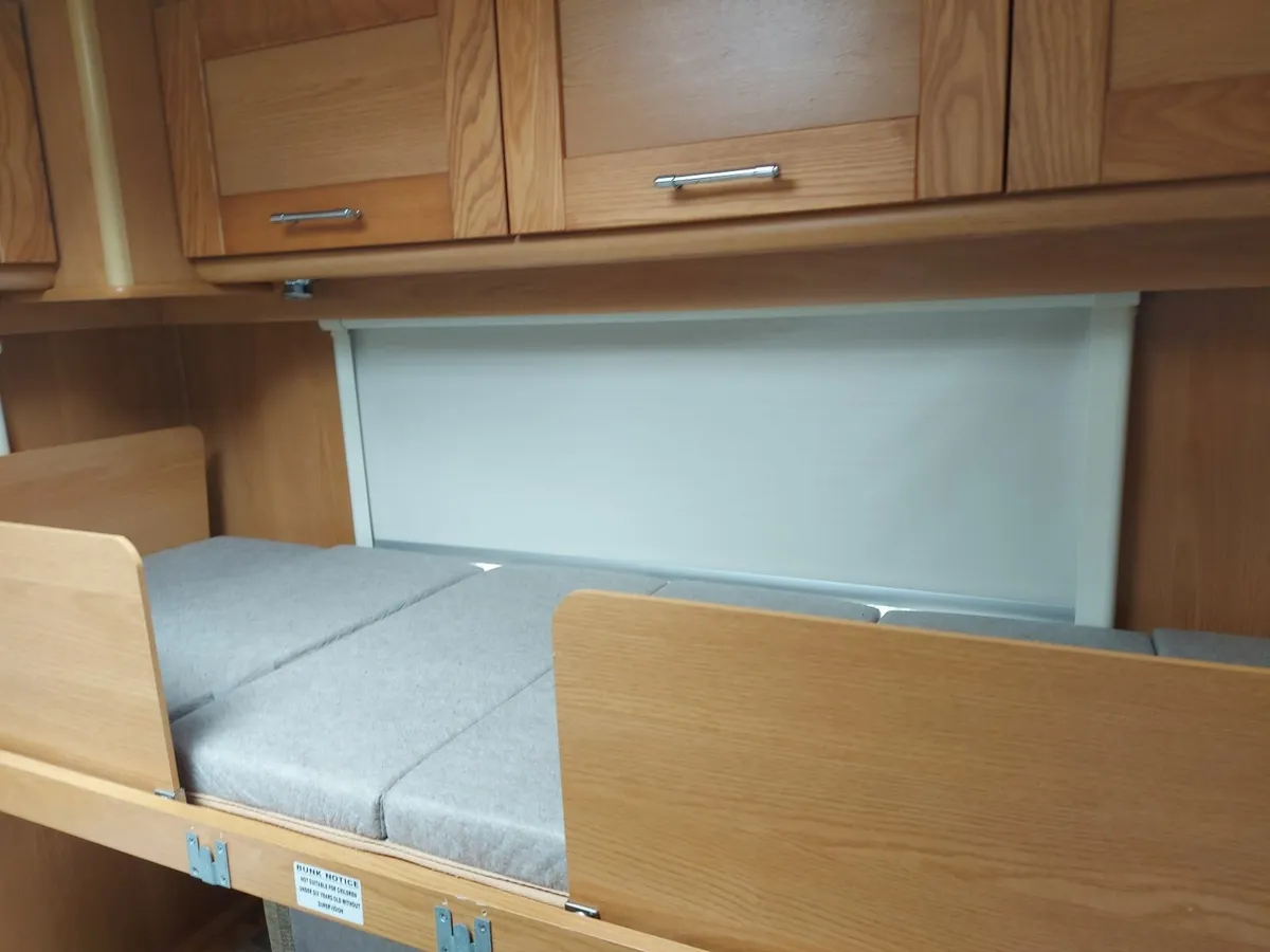 Caravan - Image 3