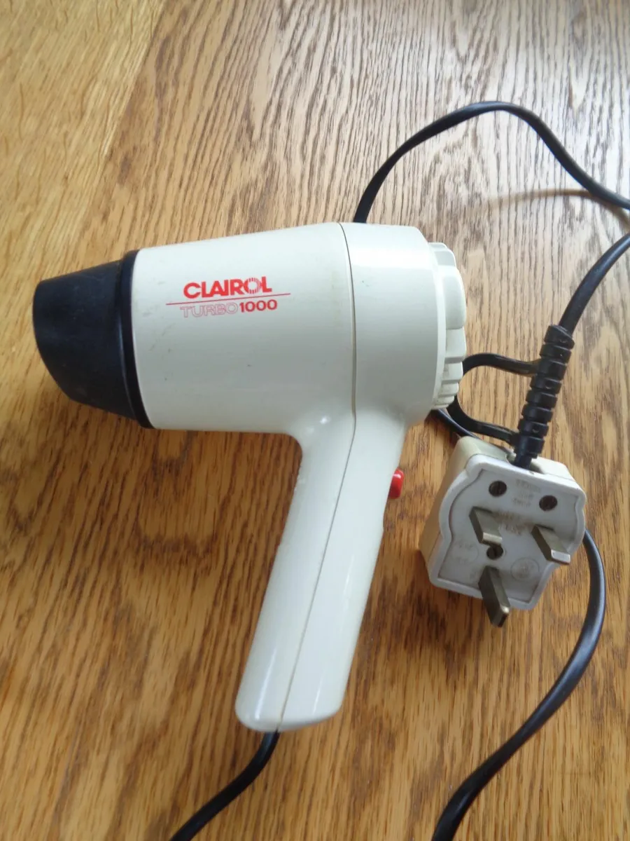 Clairol Turbo 1000 Hairdryer for Sale - Image 1