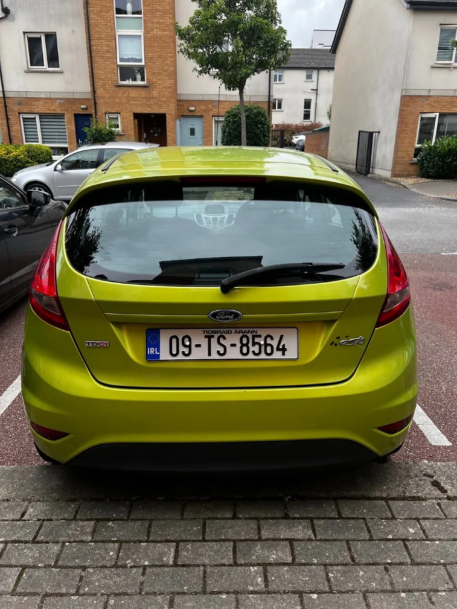 Ford Fiesta 2009 - Image 4