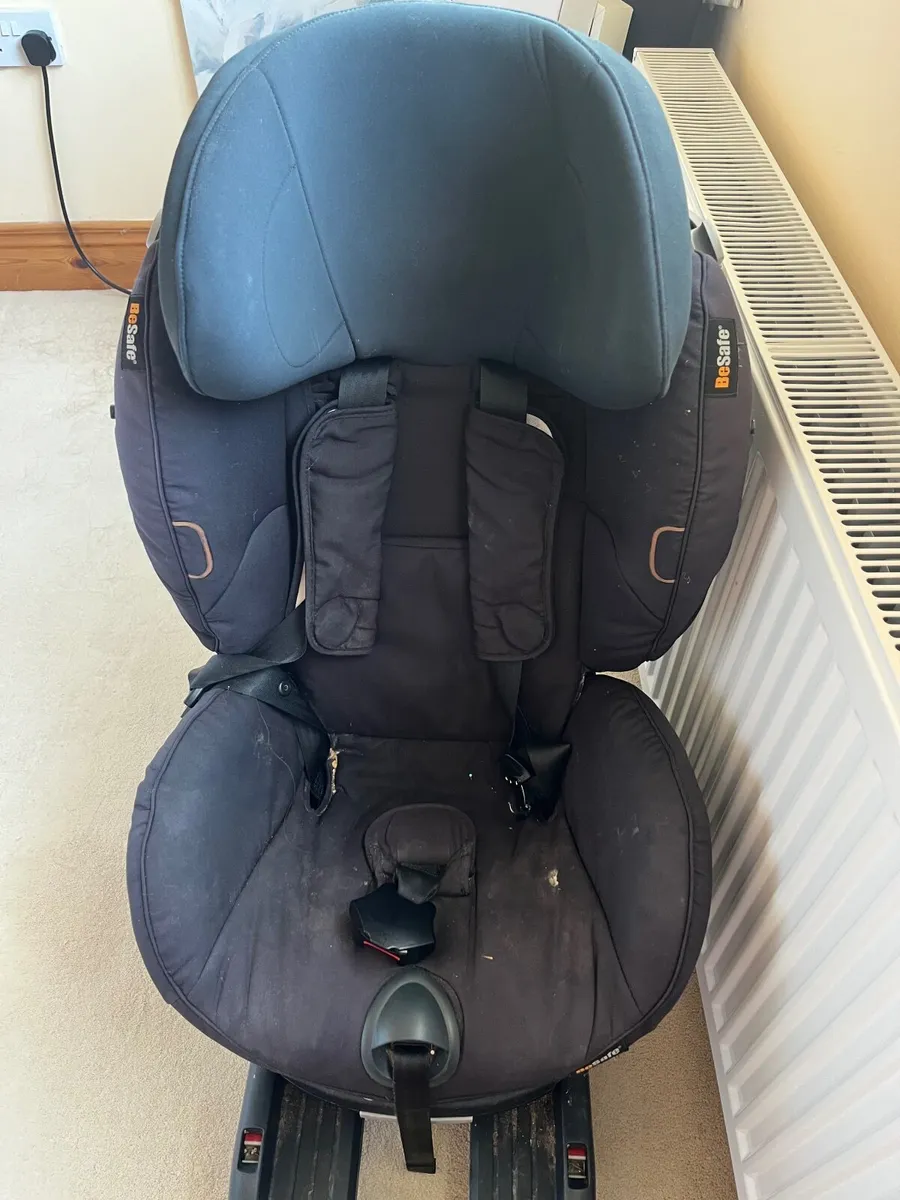 BSafe Isofix car seat - Image 1