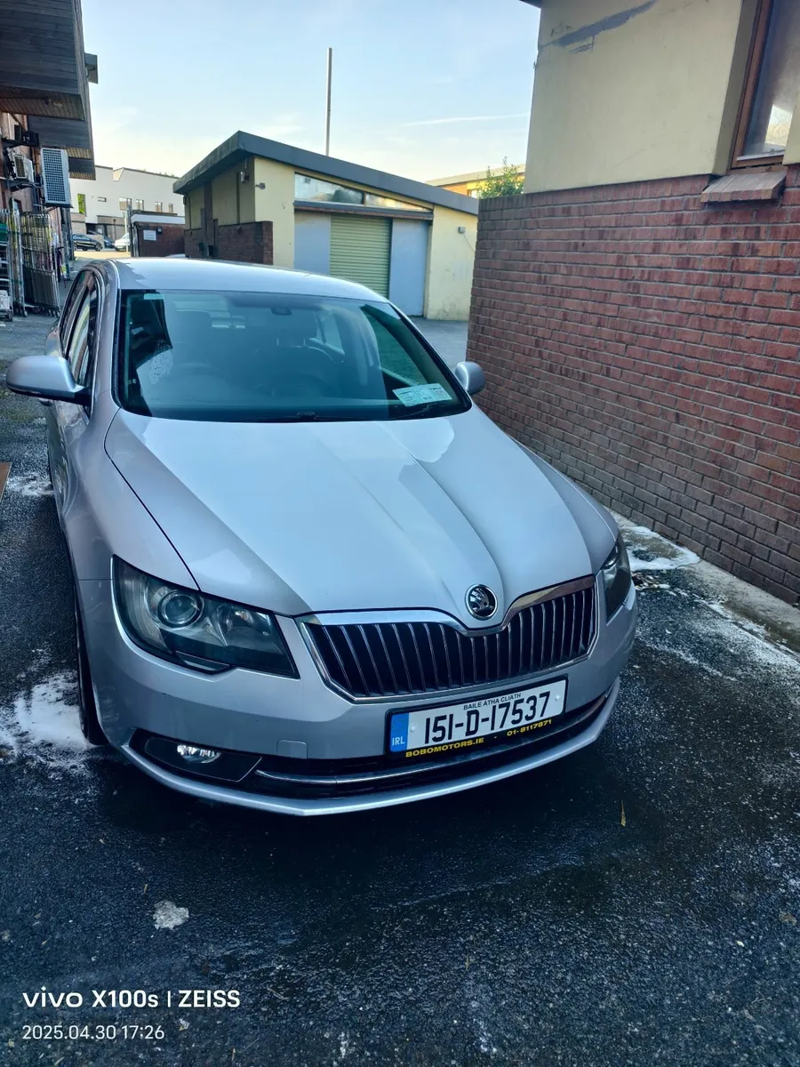Skoda Superb 2015 - Image 3