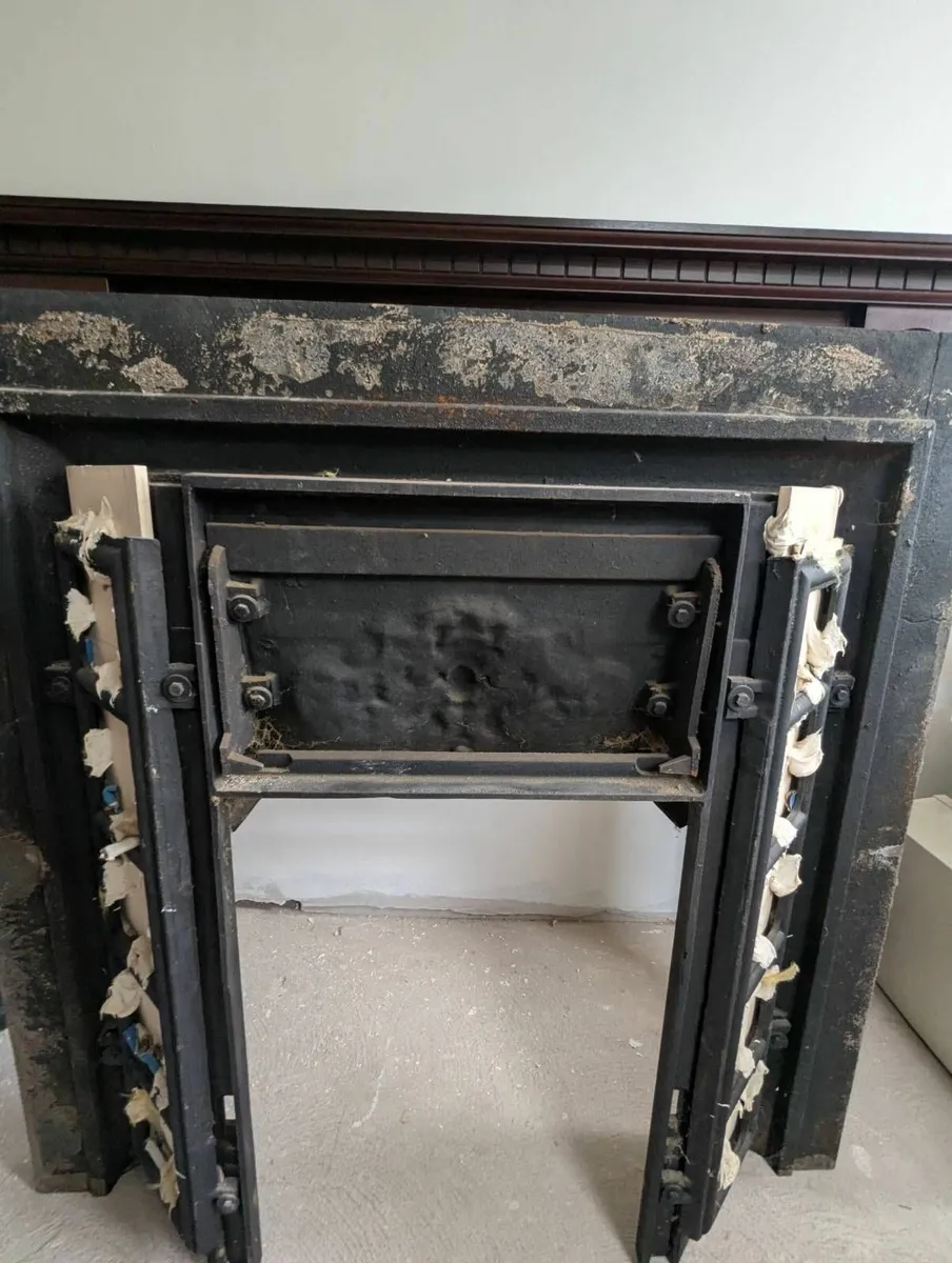 Fireplace - Image 4