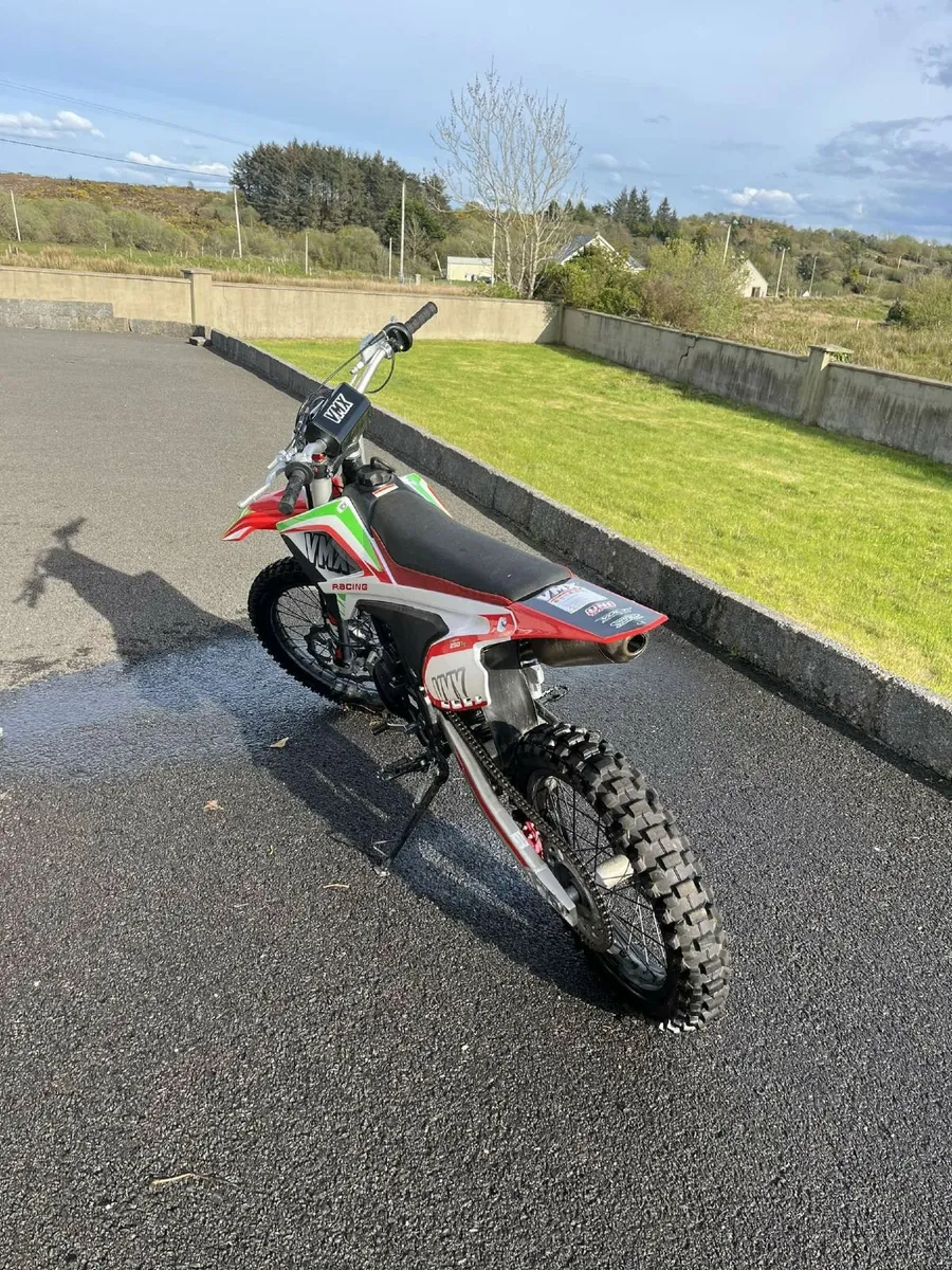 Motorbike - Image 1