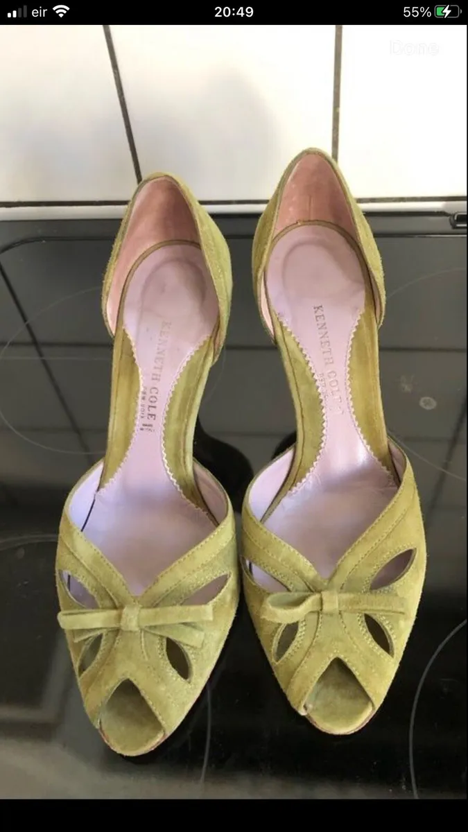 Ladies designer shoes size 5 €25 - Image 1