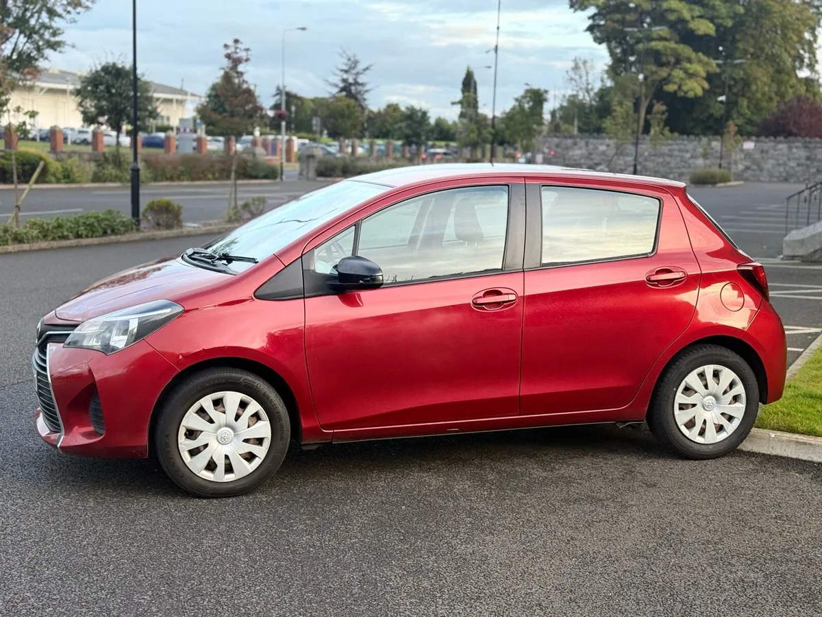 2015 TOYOTA YARIS - Image 4