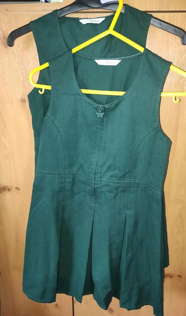 Three green pinafore dresses. - Image 2